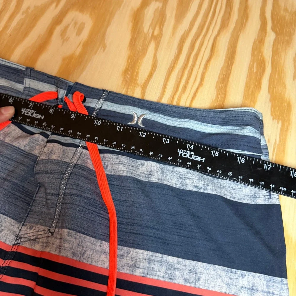 Y2K Hurley Phantom Mens Board Shorts Size‎ 32 Navy Blue Striped Swim Trunks